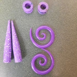 Lot of size 0 gauges